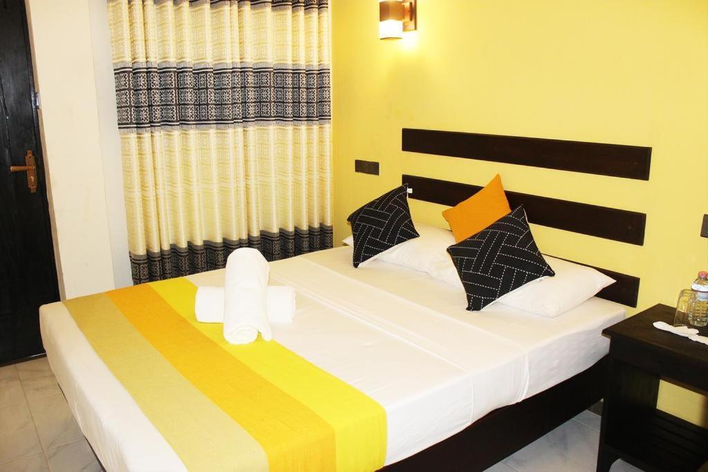 Amron Resort Sigiriya Eksteriør bilde