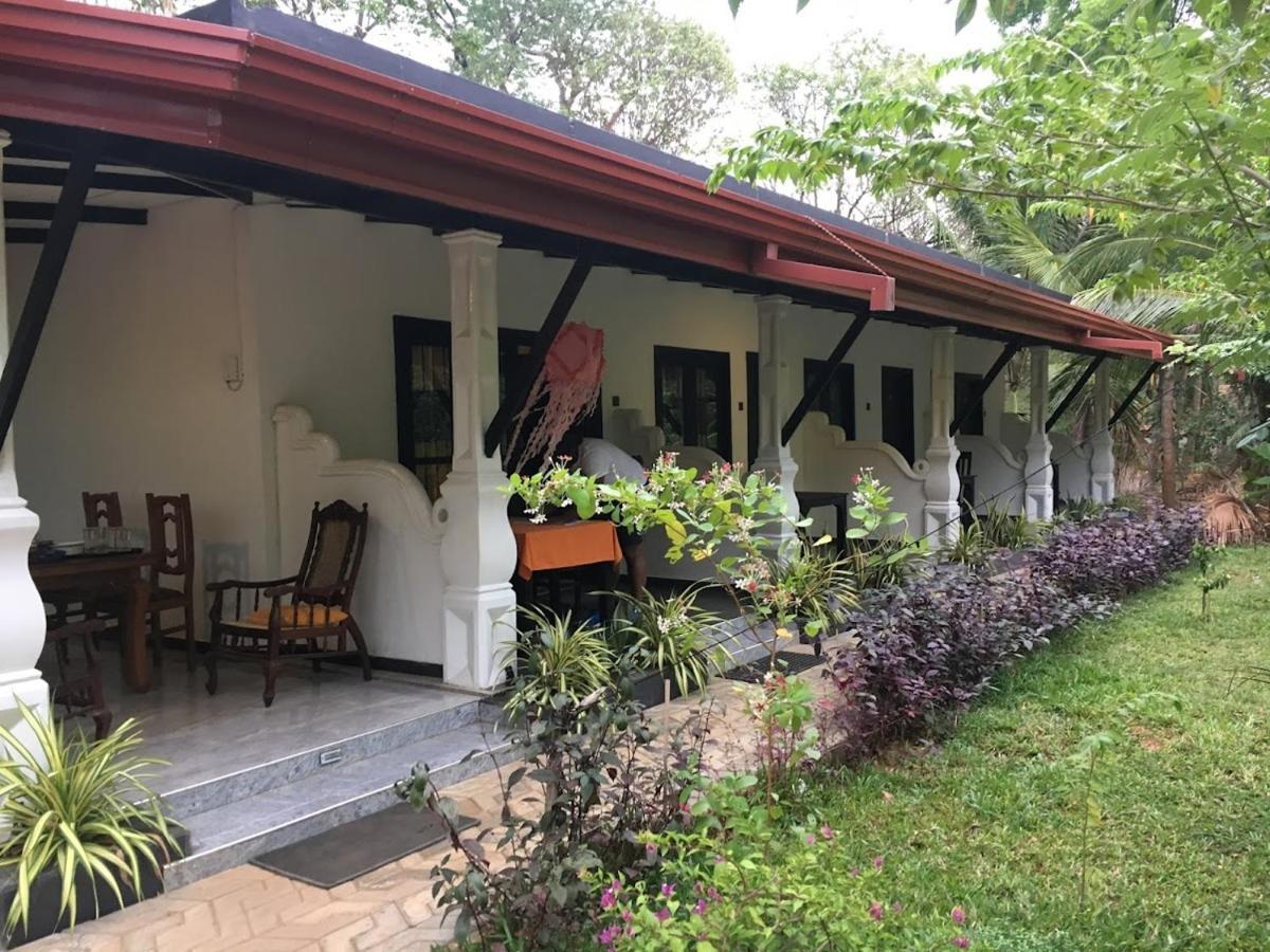 Amron Resort Sigiriya Eksteriør bilde