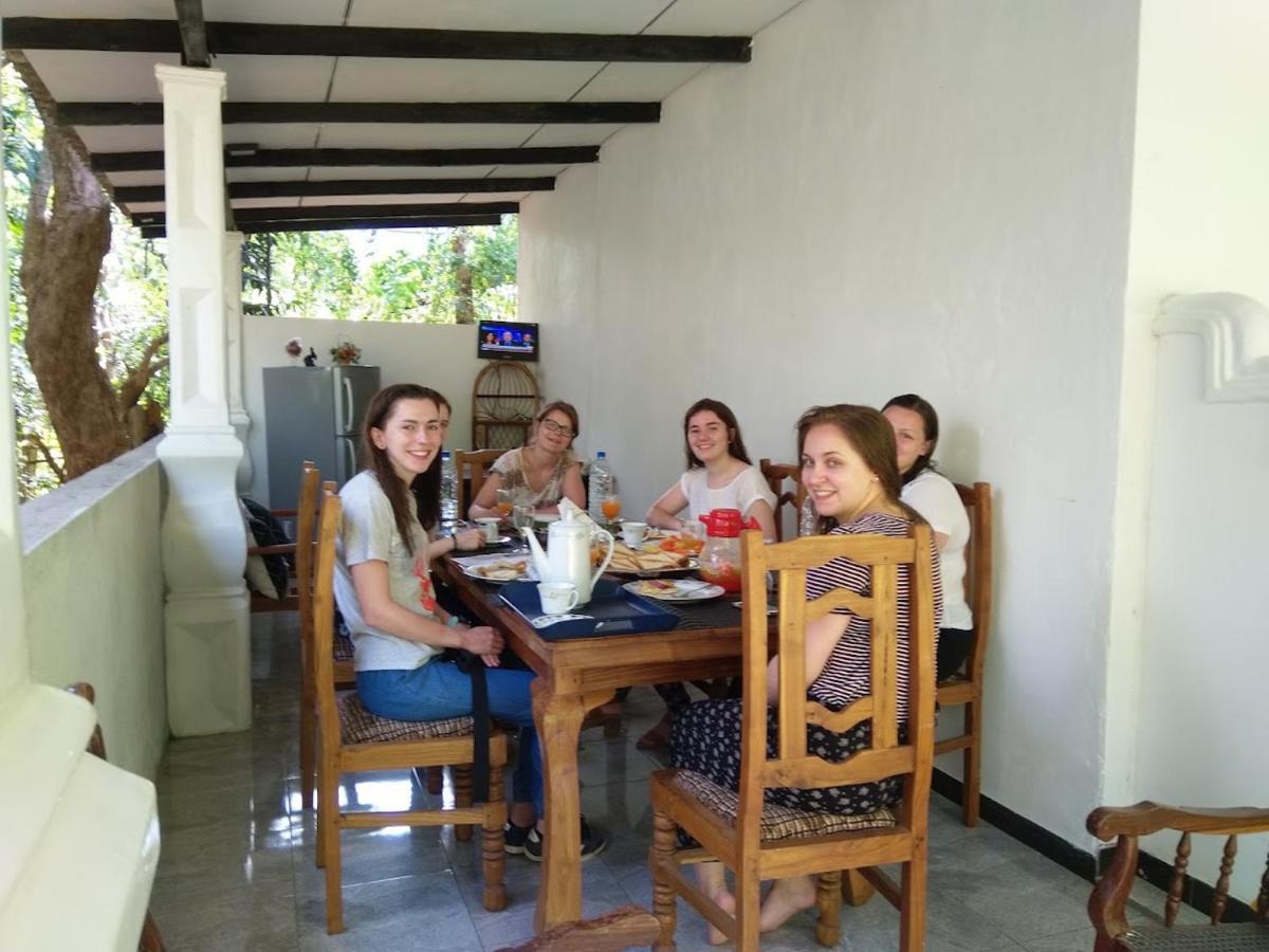 Amron Resort Sigiriya Eksteriør bilde