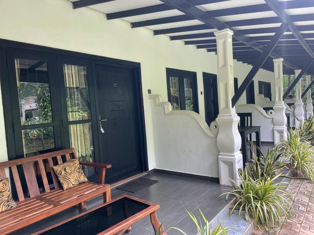 Amron Resort Sigiriya Rom bilde