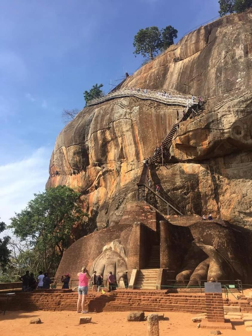 Amron Resort Sigiriya Rom bilde