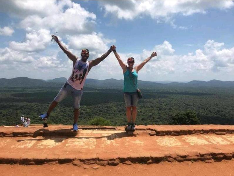 Amron Resort Sigiriya Rom bilde